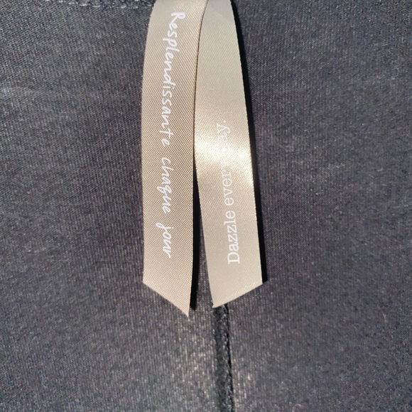 Black duster - Picture 3 of 3